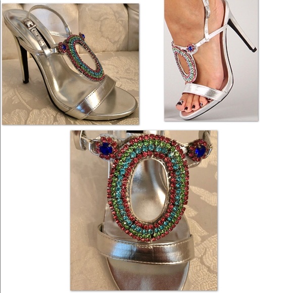 KARMA LOOP MULTI RHINESTONE SILVER METALLIC HEEL - Picture 5 of 7